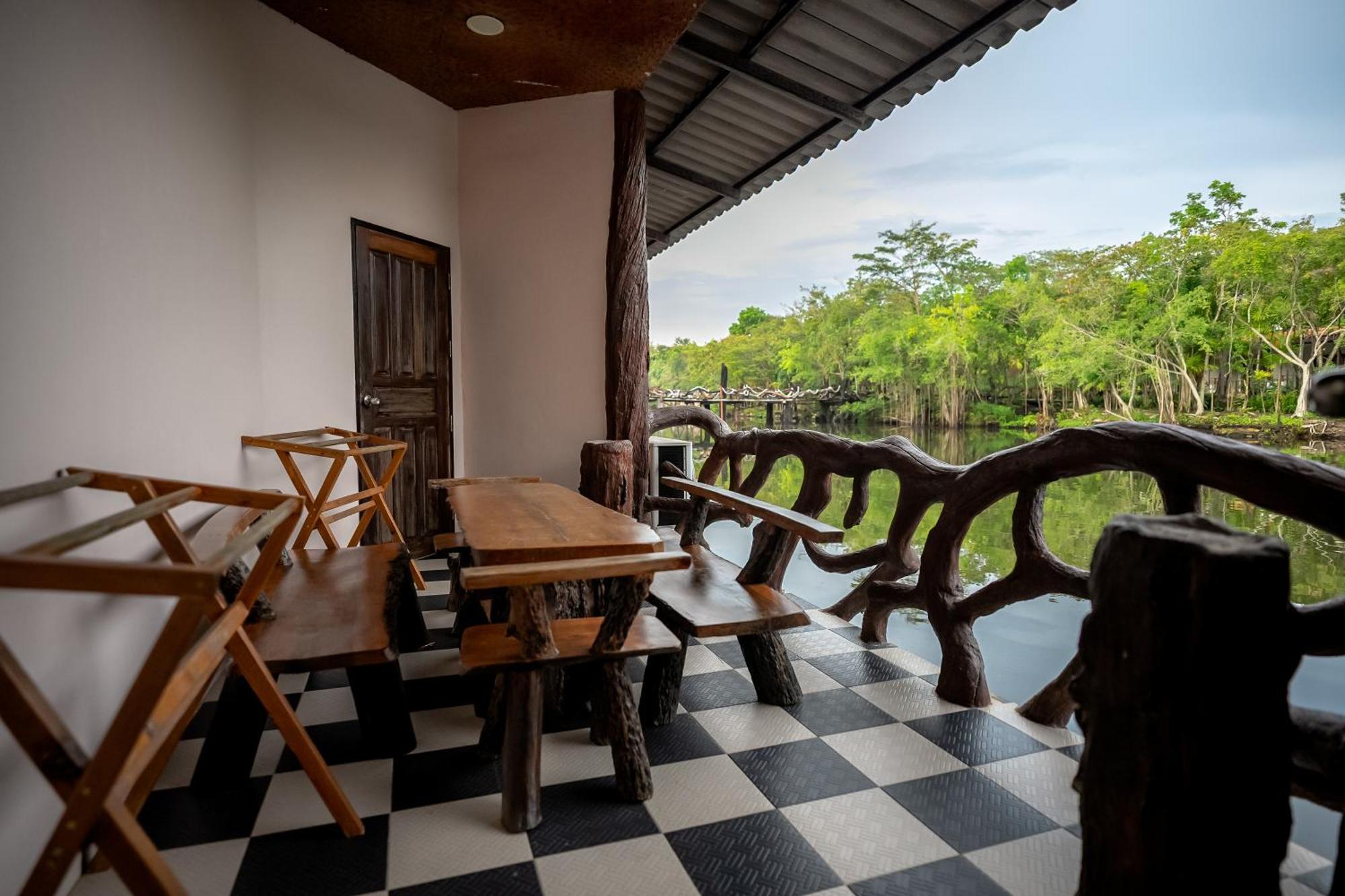 Tamnanpar Resort Ban Phe Bagian luar foto