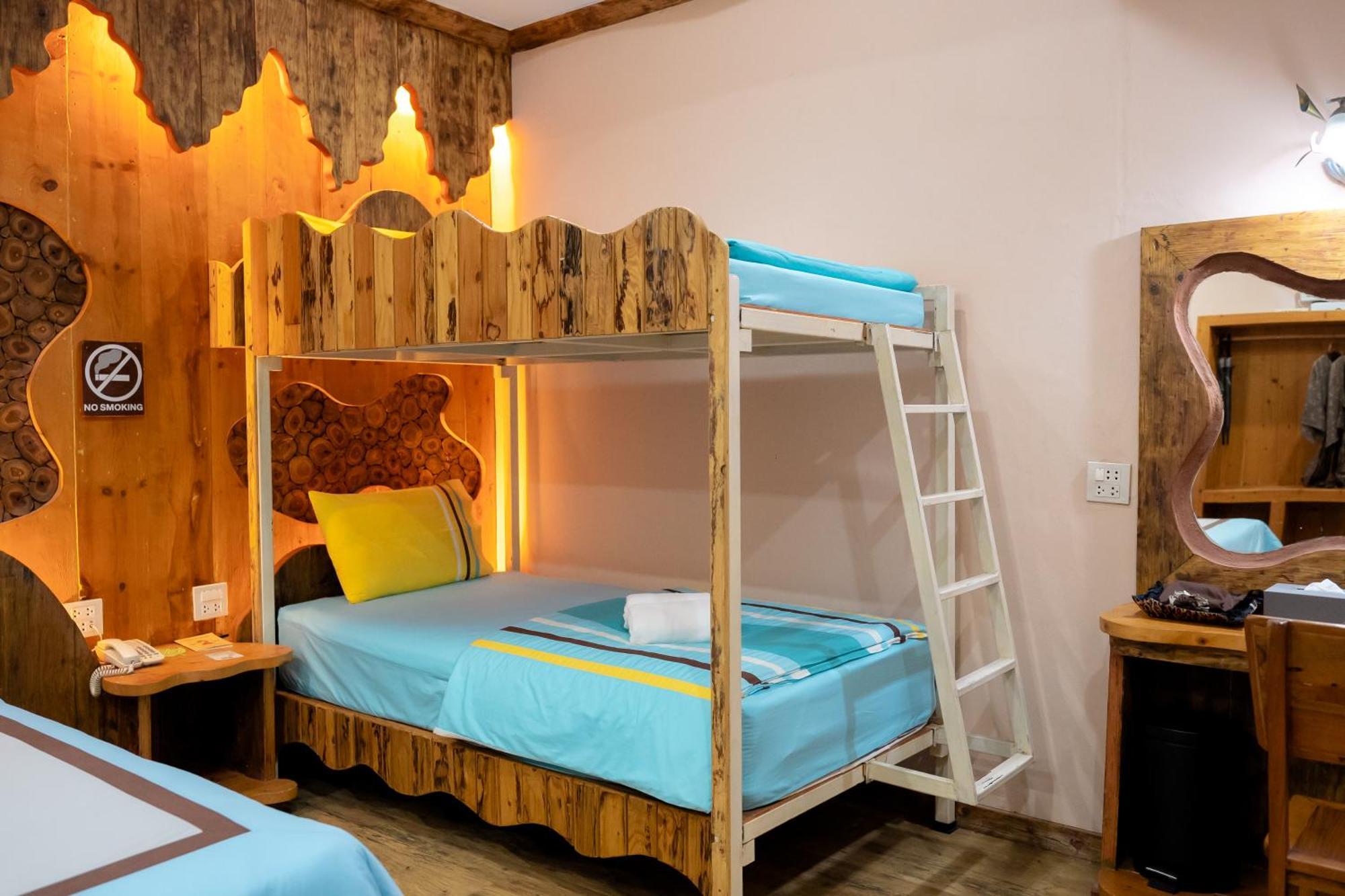 Tamnanpar Resort Ban Phe Bagian luar foto
