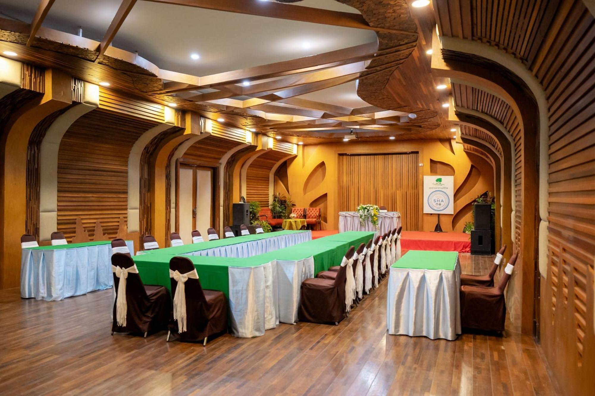 Tamnanpar Resort Ban Phe Bagian luar foto