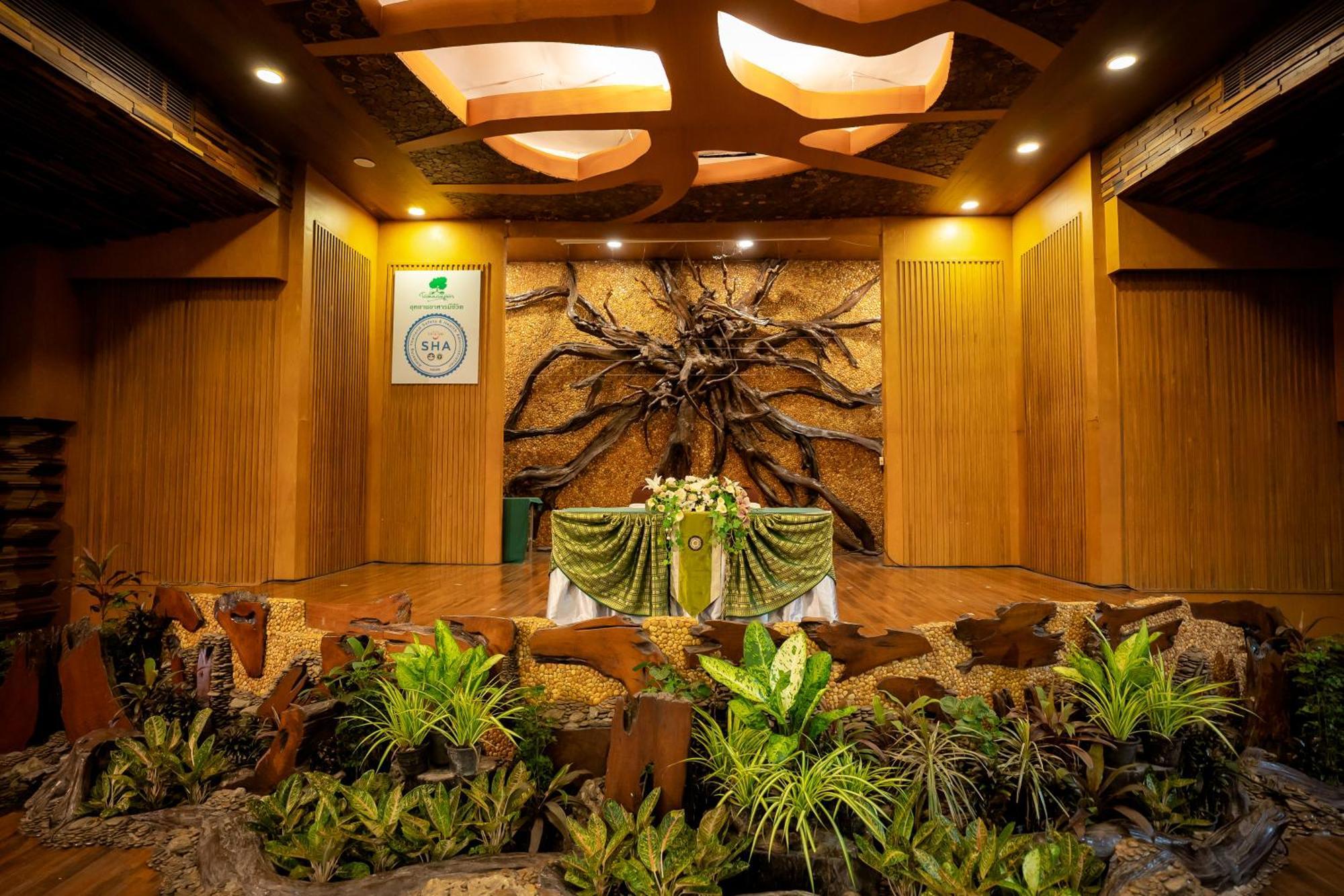 Tamnanpar Resort Ban Phe Bagian luar foto
