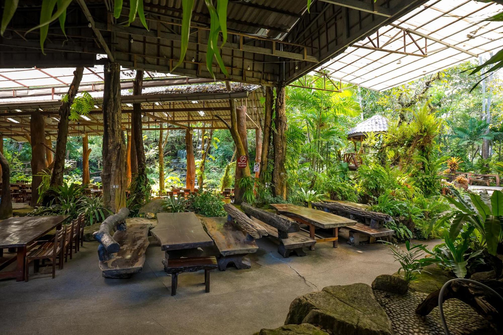 Tamnanpar Resort Ban Phe Bagian luar foto