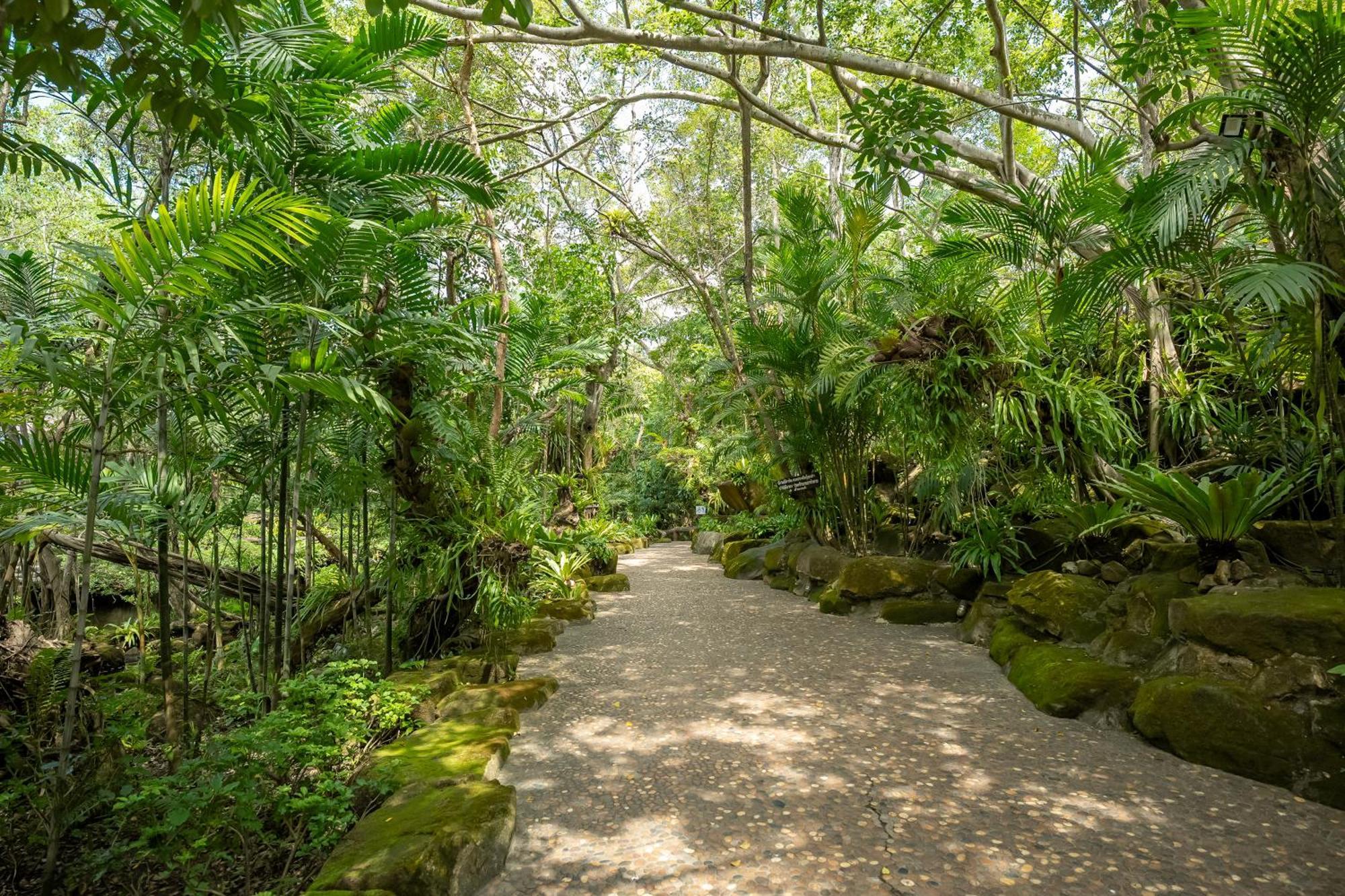 Tamnanpar Resort Ban Phe Bagian luar foto