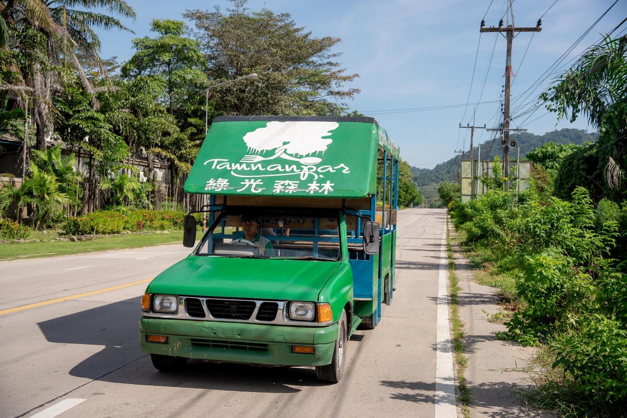 Tamnanpar Resort Ban Phe Bagian luar foto